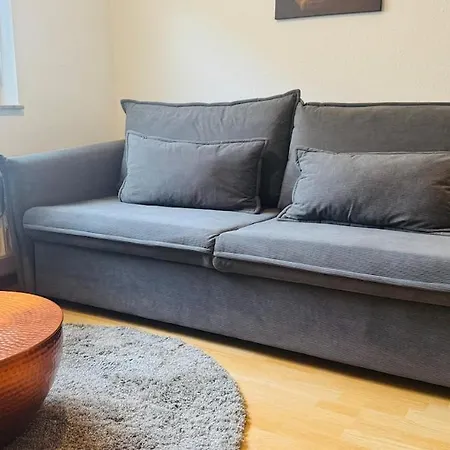 11 Im Strohberg Marienplatz * Stuttgart