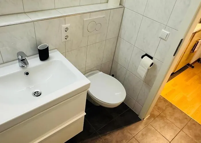 11 Im Strohberg Marienplatz *